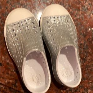 Native glitter flats